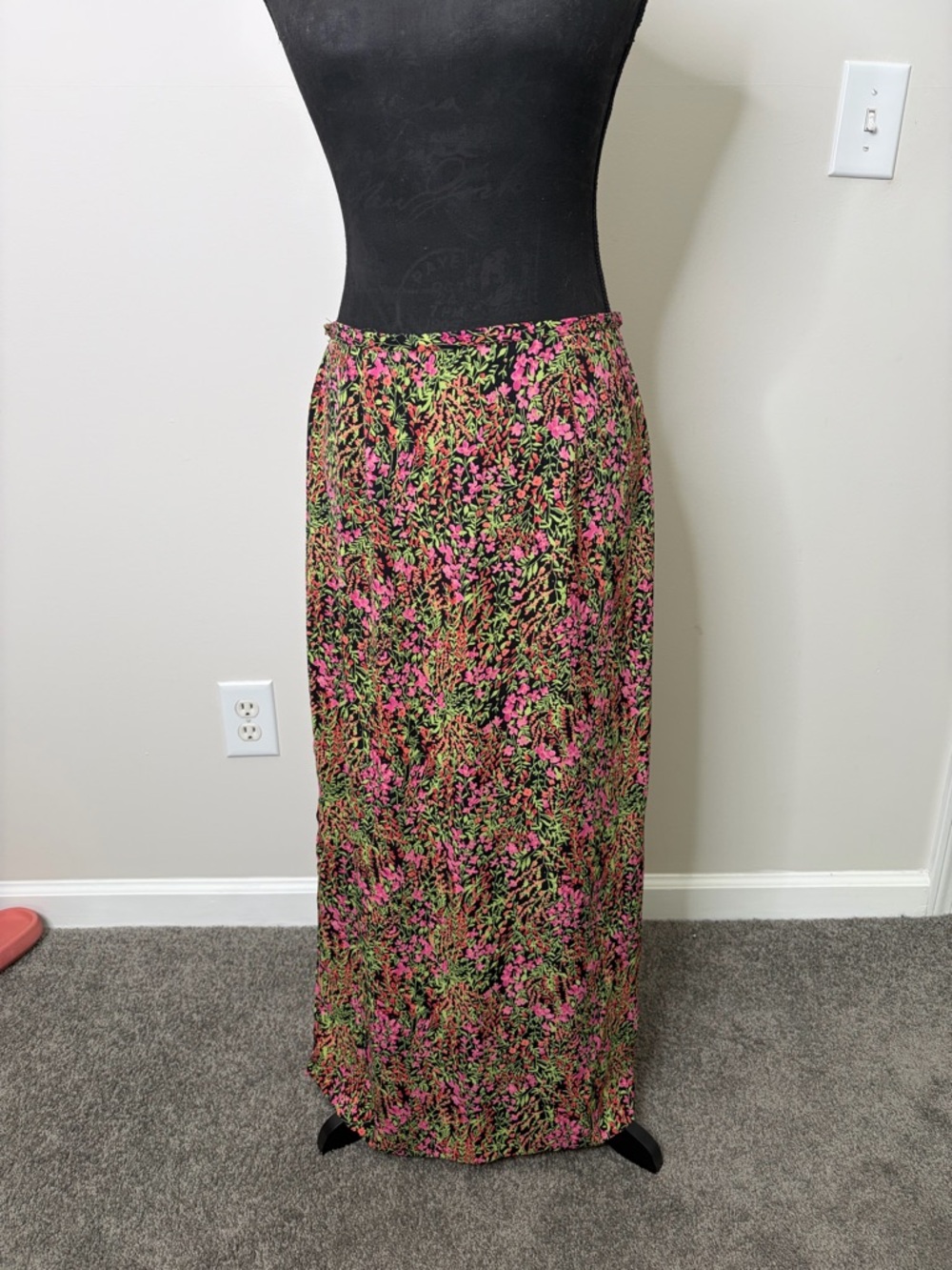 Y2K 90’s Floral Print Maxi Skirt - Pink & Green
